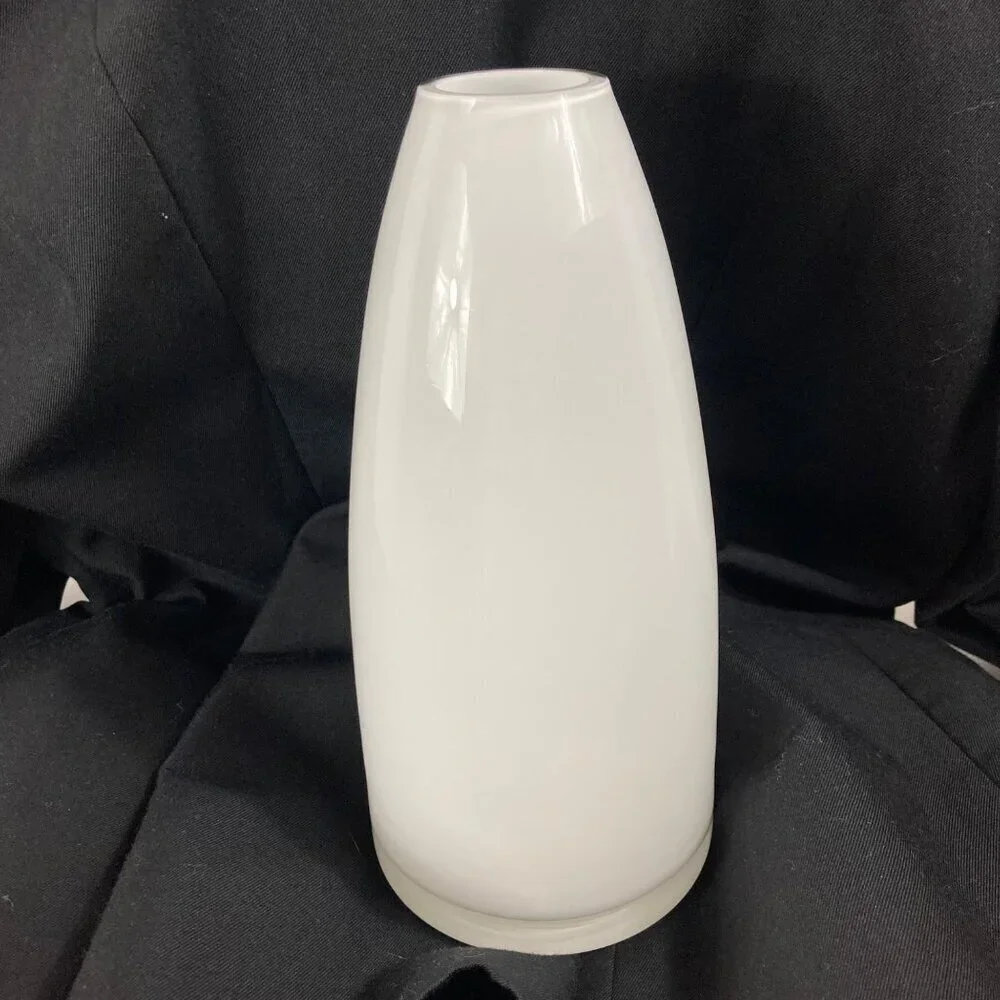 Mid Century‎ Cased Glass Vase White 10 x 5